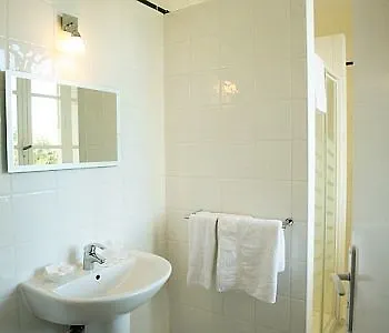 La Touloubre Hotel La Barben